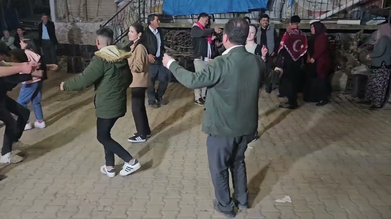 DEMİRCİ'nin SAĞNIÇ KÖYÜNDE NURİ KORKMAZ ve MEHMET GÜLSER'İN ASKER EĞLENCESİ 25-02-2024