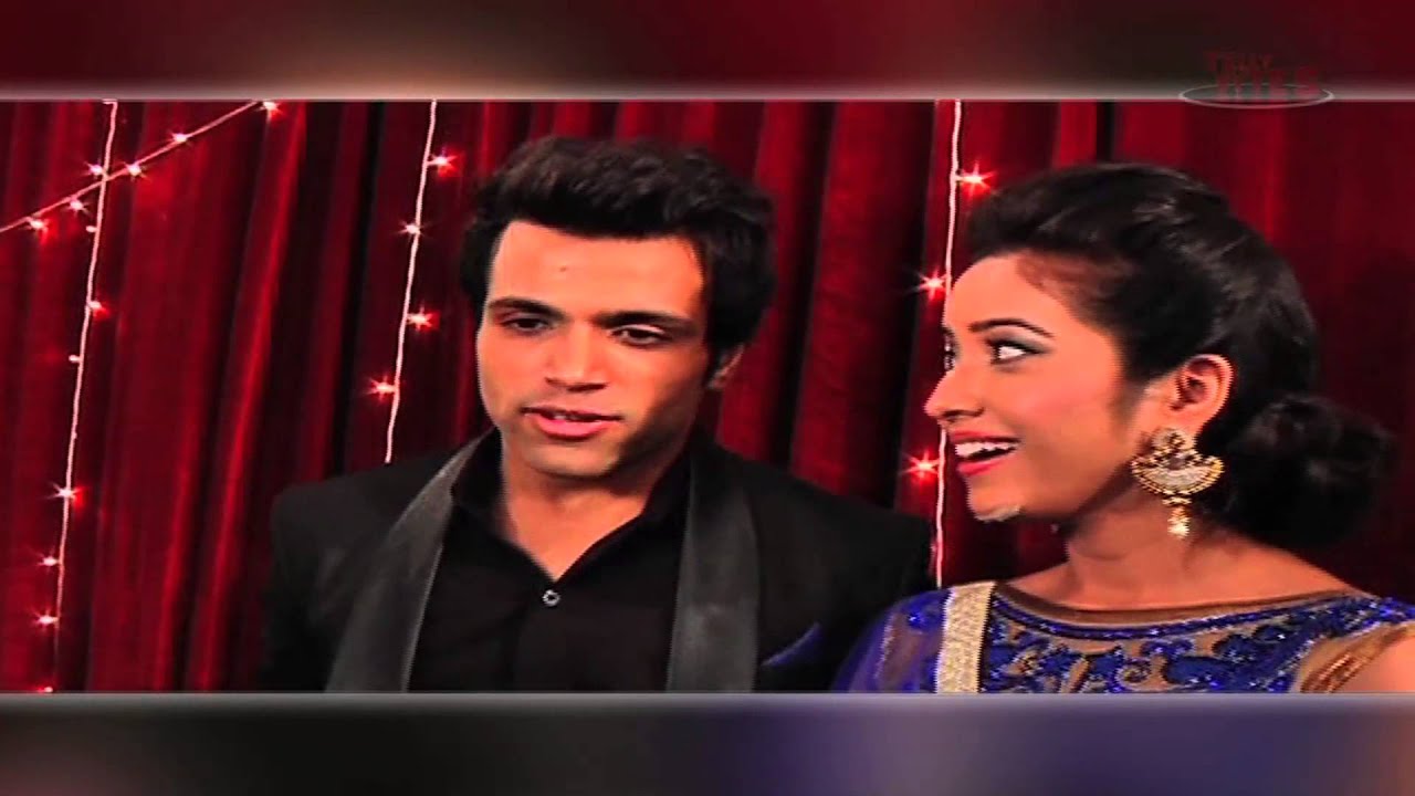 Asha And Rithvik At Zee Rishtey Awards