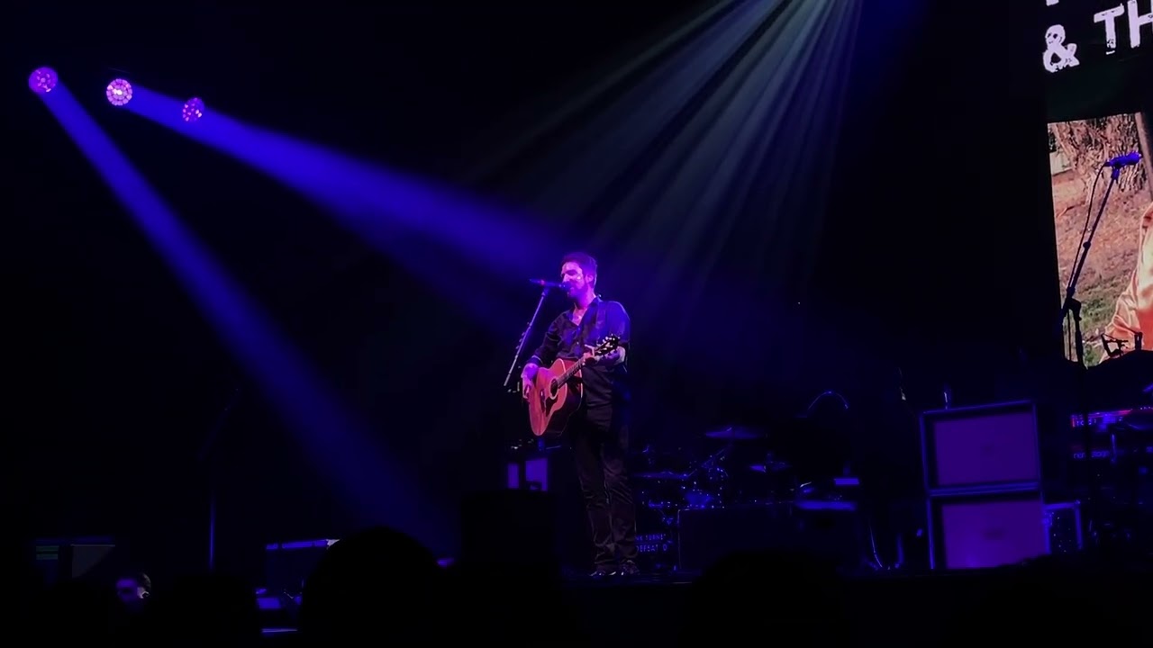 Frank Turner - Bob (NOFX cover) @ RTM Stage Rotterdam 18/10/2025