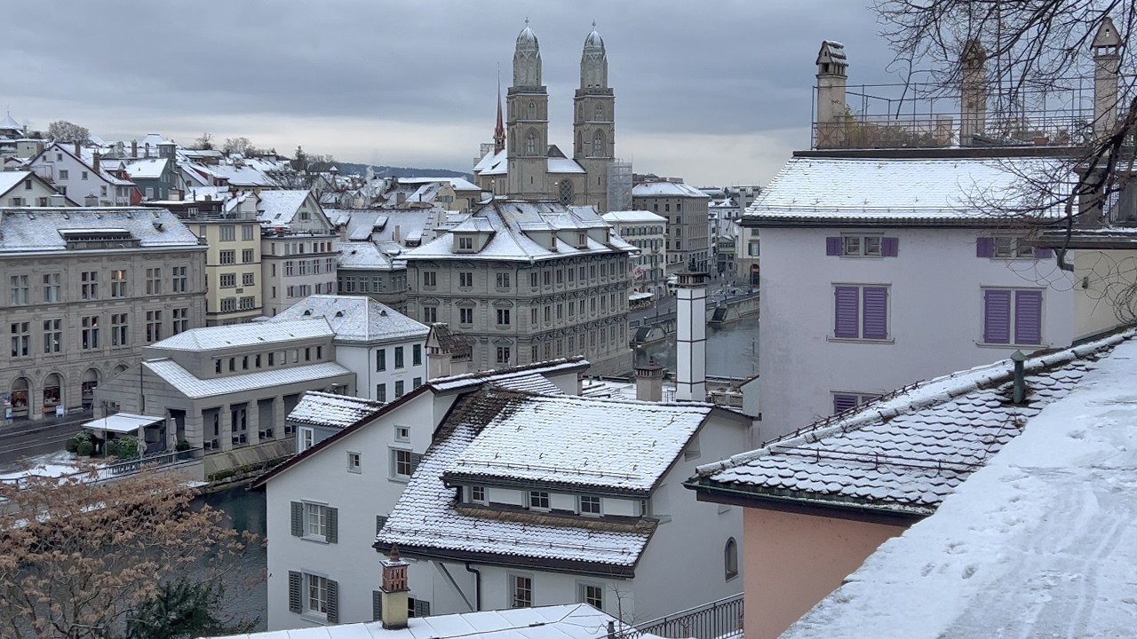 Zurich Snow Walk Today January 3, 2026 🌨 ❄️ 4K Winter Walking Tour Switzerland 🇨🇭