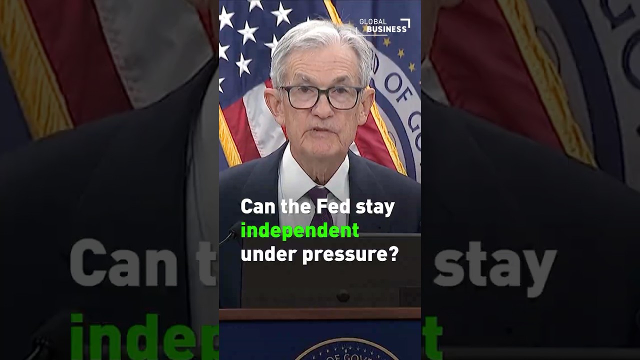 Fed Keeps Interest Rates Unchanged Amid Growing Tension with White House
