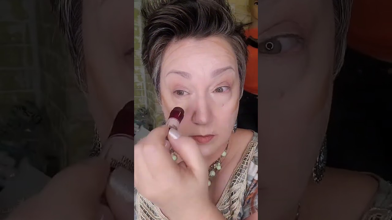 Contour Series: Oval Face Tips for Beginners 
