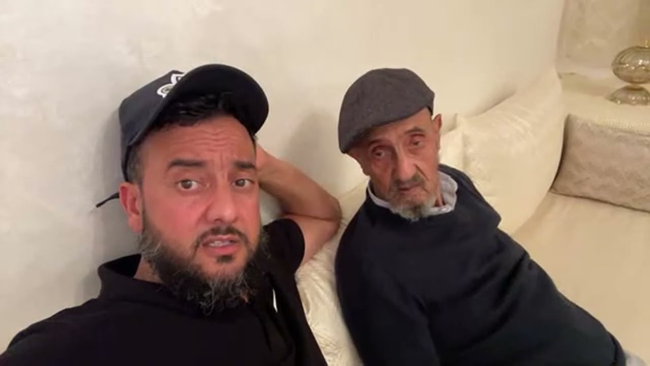 دقائق مع الوالد
