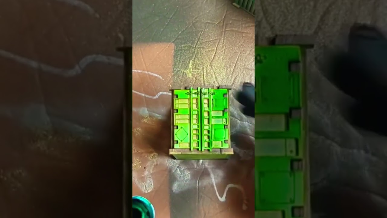 Green Ink Spray #airbrush