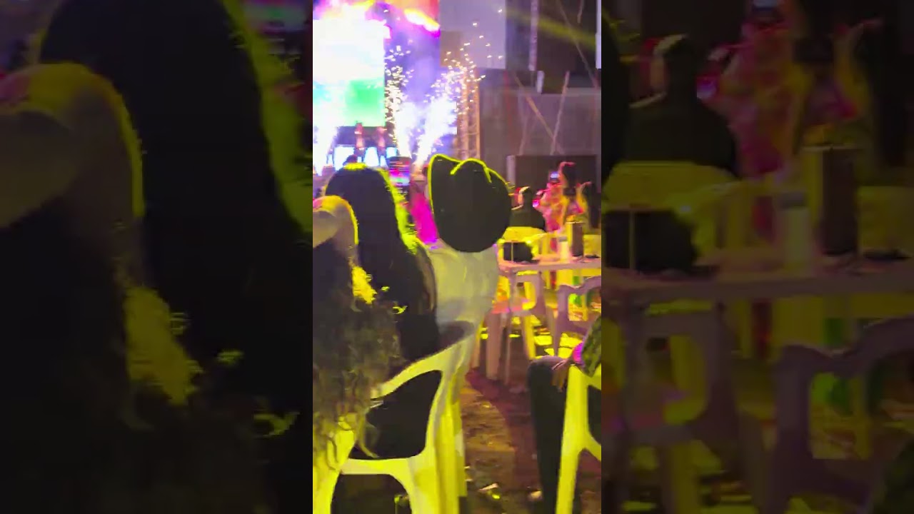 Beto y sus canarios en la Expo de Huetamo Michoacan 12 30 2025
