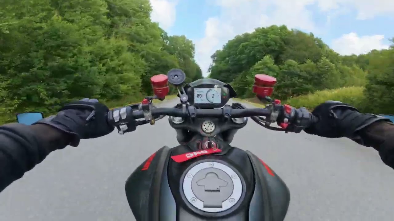 Ducati monster 950!