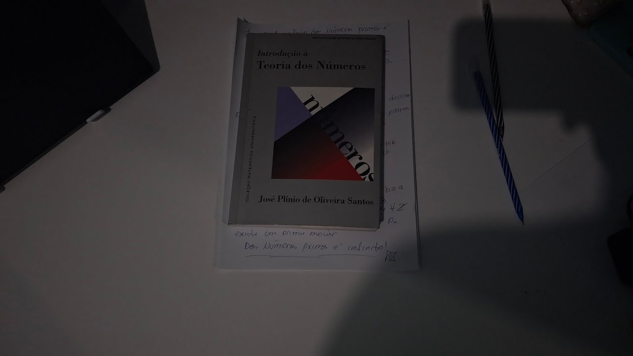 Como um matemático demonstra algo usando lógica. (Euclides)