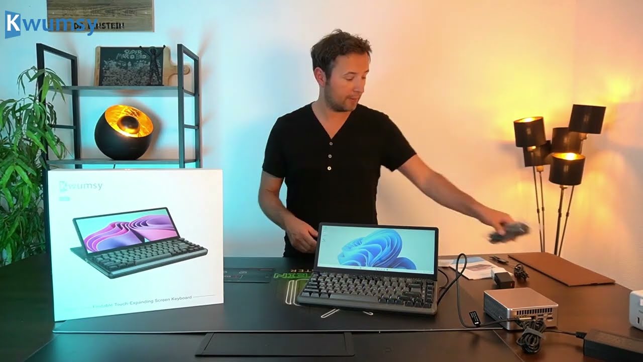 Kwumsy K3 Touch-Expanding Screen Keyboard - Unboxing