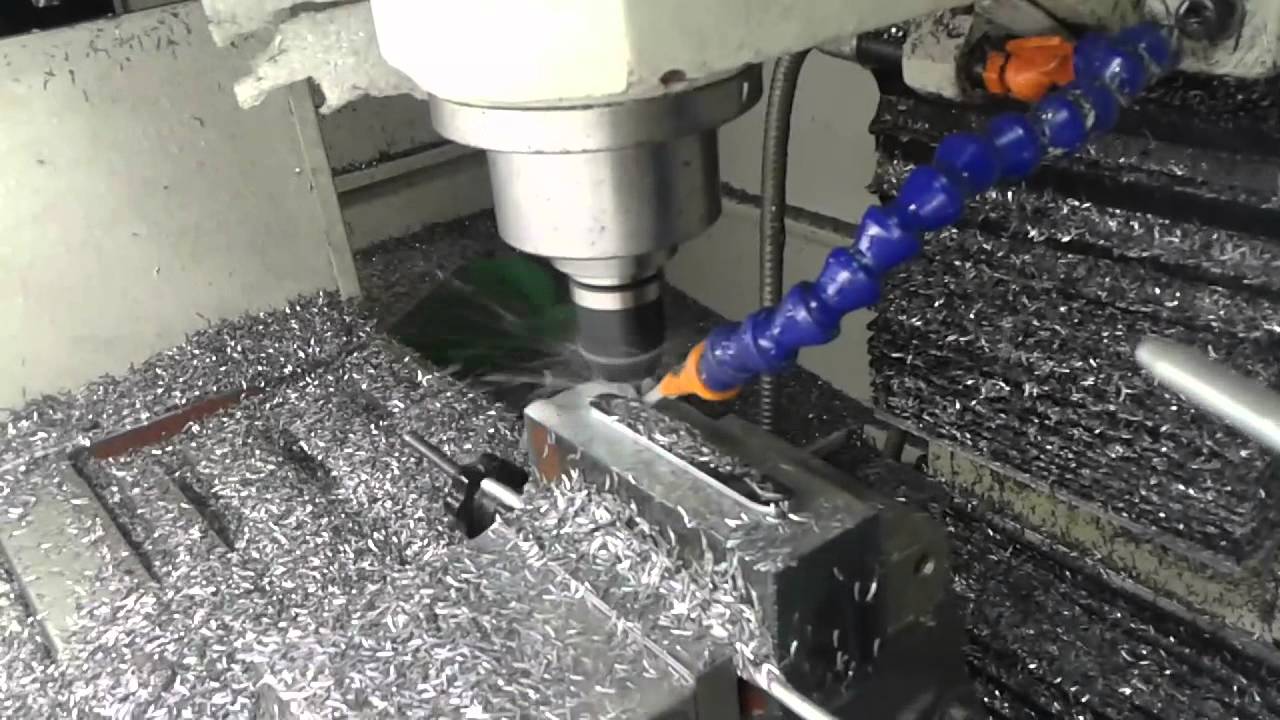 CNC Steel cutting with Tormach PCNC1100