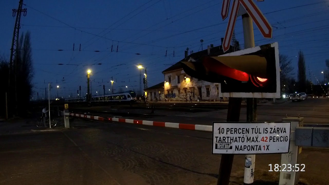 Rákosrendező állomás piros lámpa