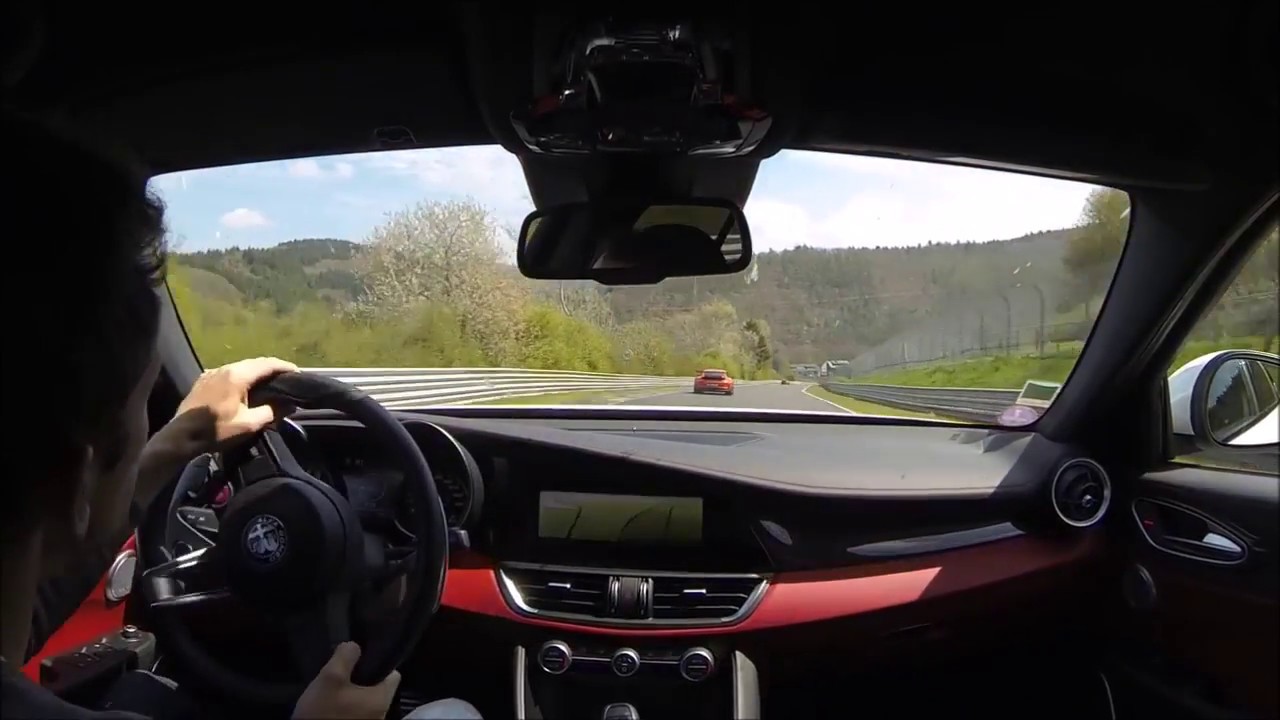 !!!!!!New Alfa Giulia Quadrifoglio doing FAST LAP on N&uuml;rburgring Nordschleife!!!!!!