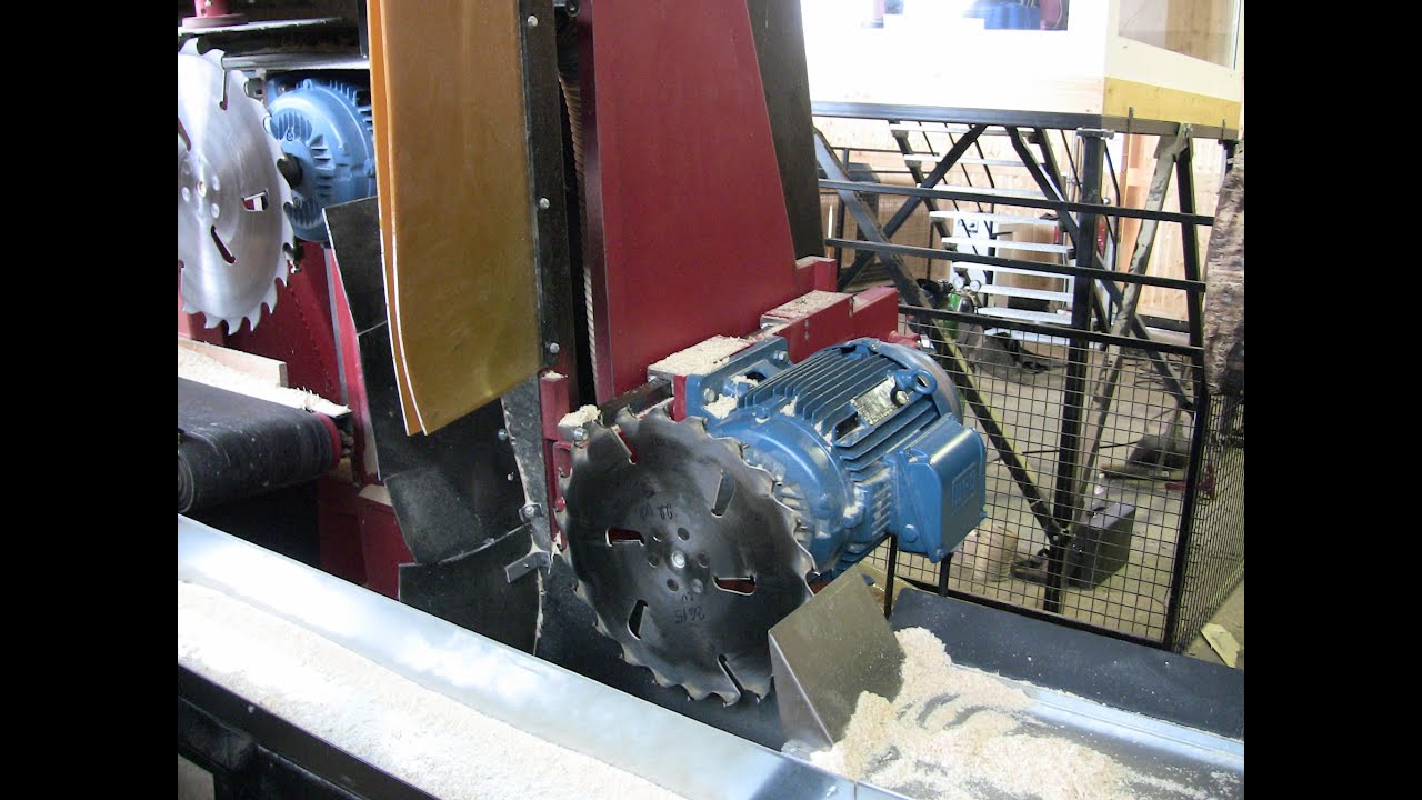 StrojCAD D9 circular sawmill with third sawblade for cutting wide boards - Part 1.
