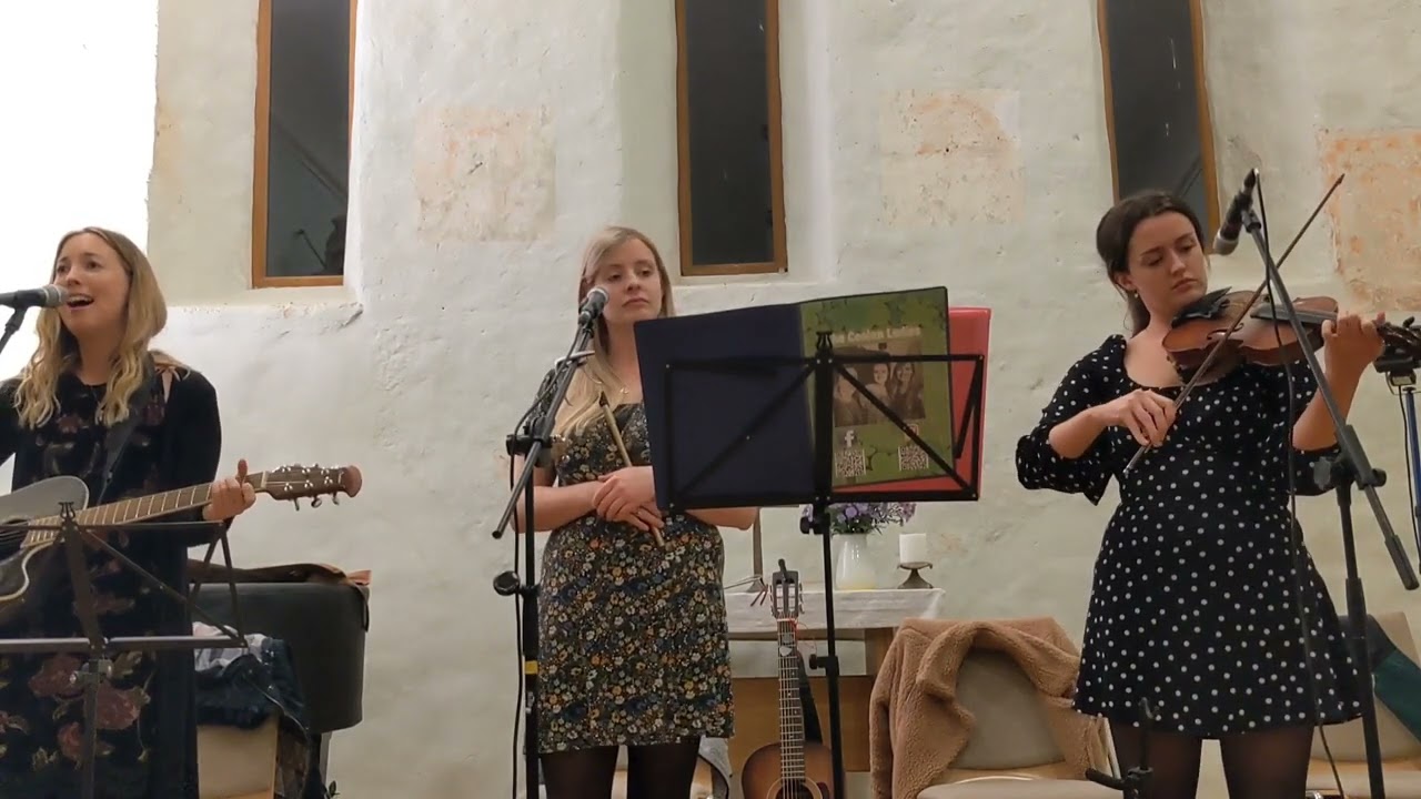 One Starry Night live in Germany Oct 2022 by Caroline Regan, Maggie Wallace and Sinead Finnegan