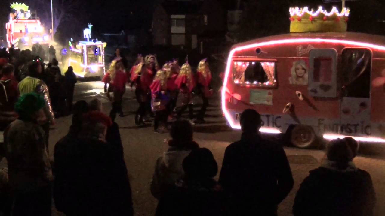 Zaterdag 6-2-2016, verlichte carnavalsoptocht in Alphen aan de maas