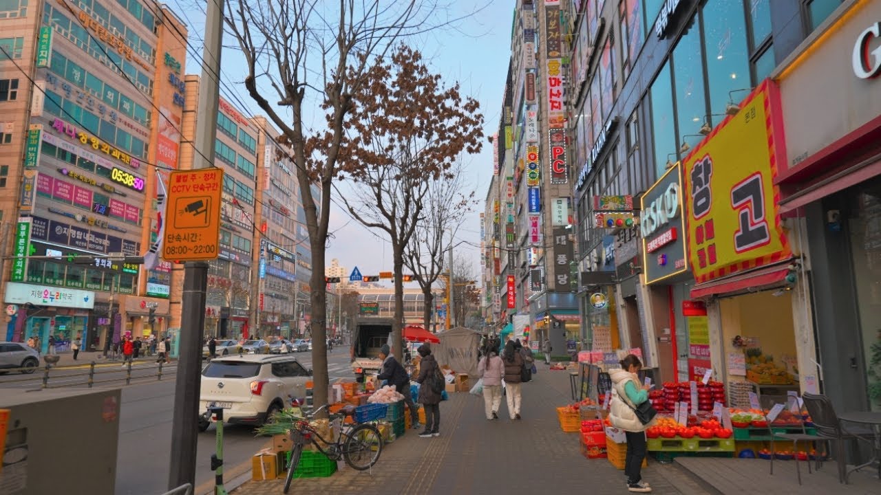 Dongducheon Jihaengdong, from Lotte Mart to Jihaeng Station | Dongducheon South Korea 4K HDR