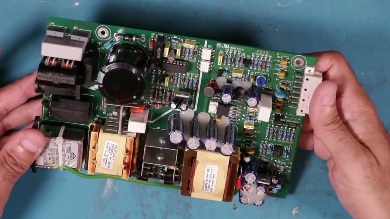 Già riparato??? alimentatore Mixer Soundcraft 328