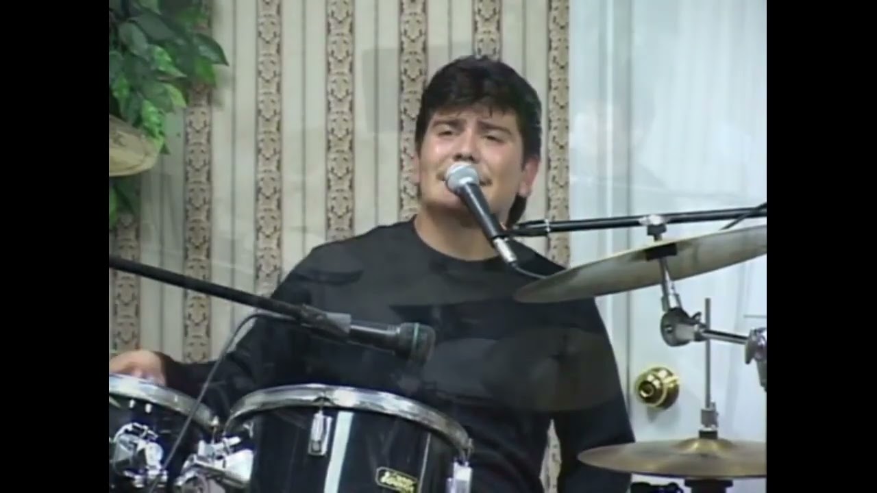 Hermanos hoyos en vivo