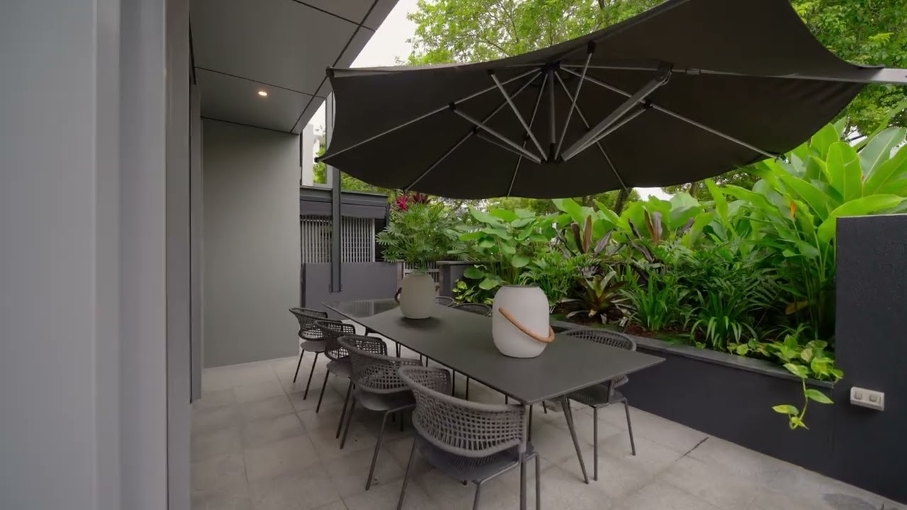 The Opportunity | 3303/30 Hollins Crescent, New Farm