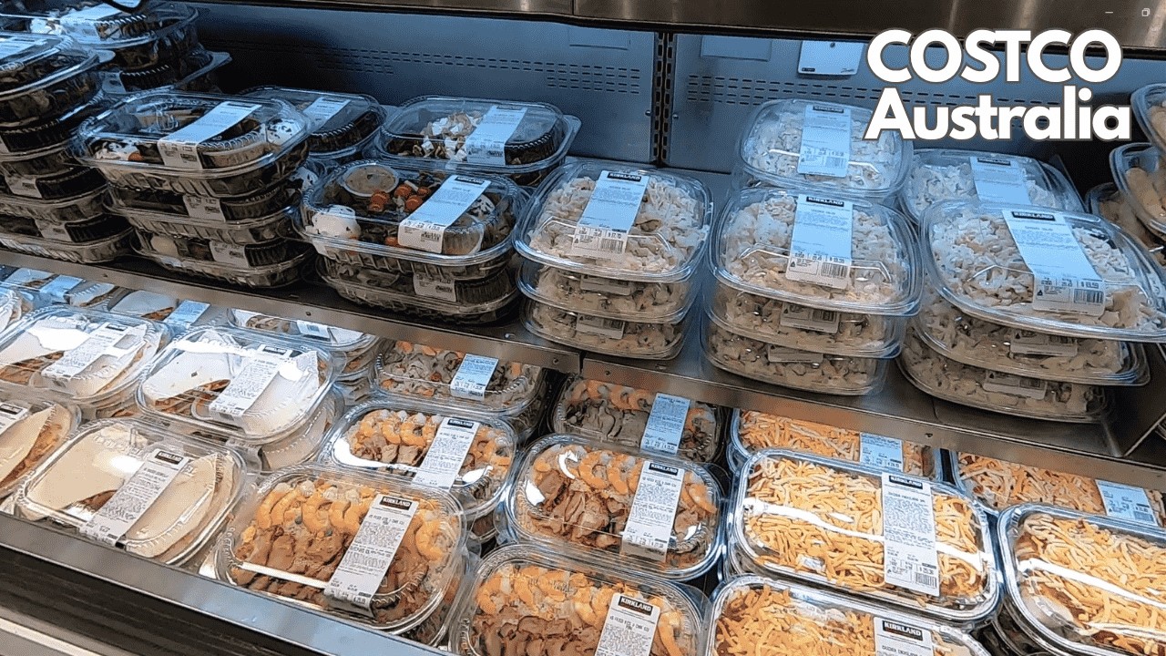 Shopping at COSTCO Australia - NEW Fried Rice Ready Meal - Easter Mini Cakes - Eggs - Rice