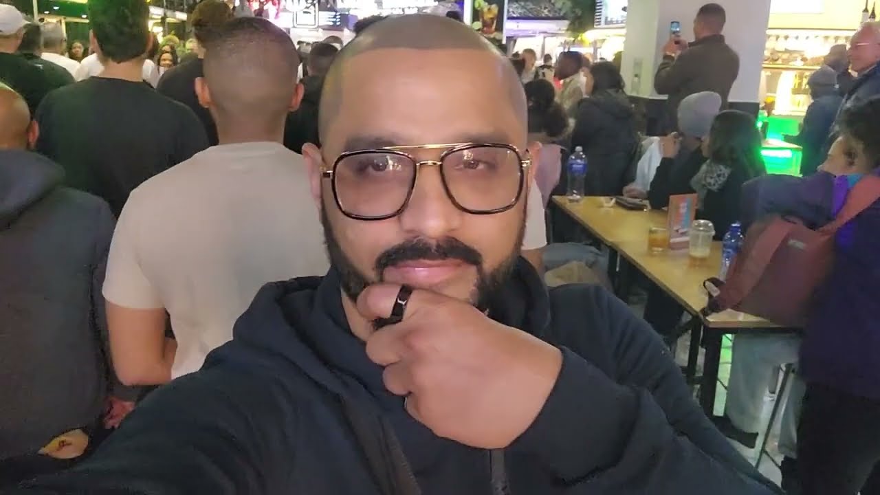 Touring Mojo Hotel Restaurants in Cape Town 🩵💙💚💛💜🧡❤️ MG KING