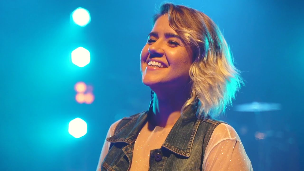 Catarina Rosa & Halls n´Rock - What a Feeling (cover)