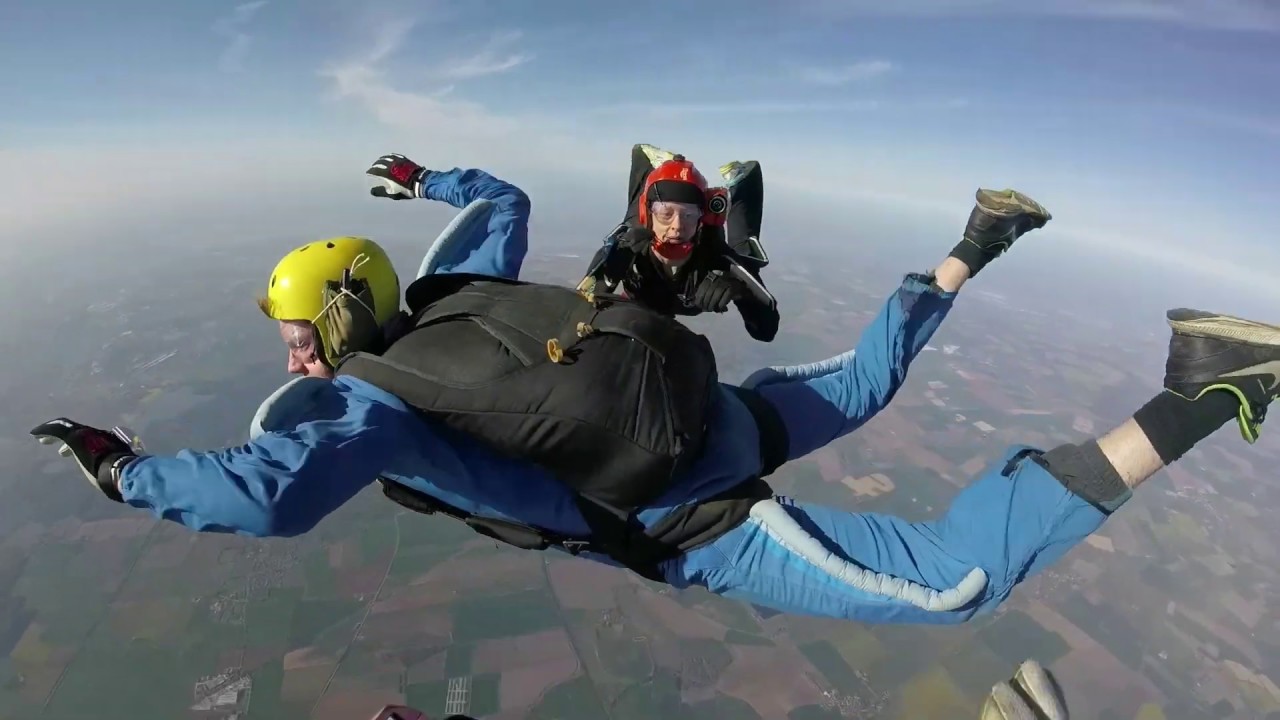 UK AFF Skydive Course Levels 1-7 2019