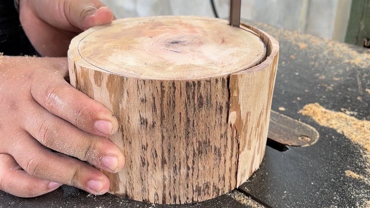Very Easy And Fun Crafting Ideas With Monolithic Wood // Classic Table Design And Extremely Solid