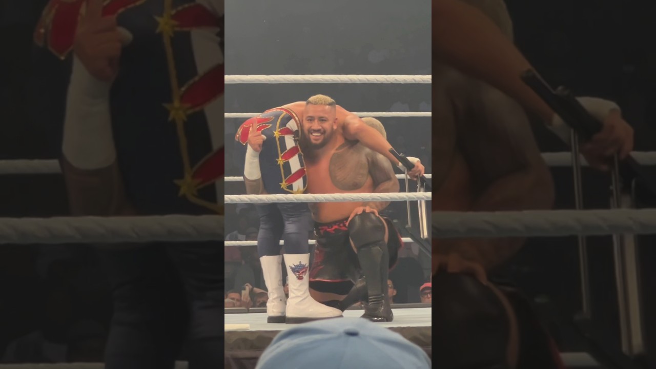 Solo is a comedian☝🏽😂 #explorepage #wwesmackdown #wwe #solosikoa #funny #trending #goofy #wwefan