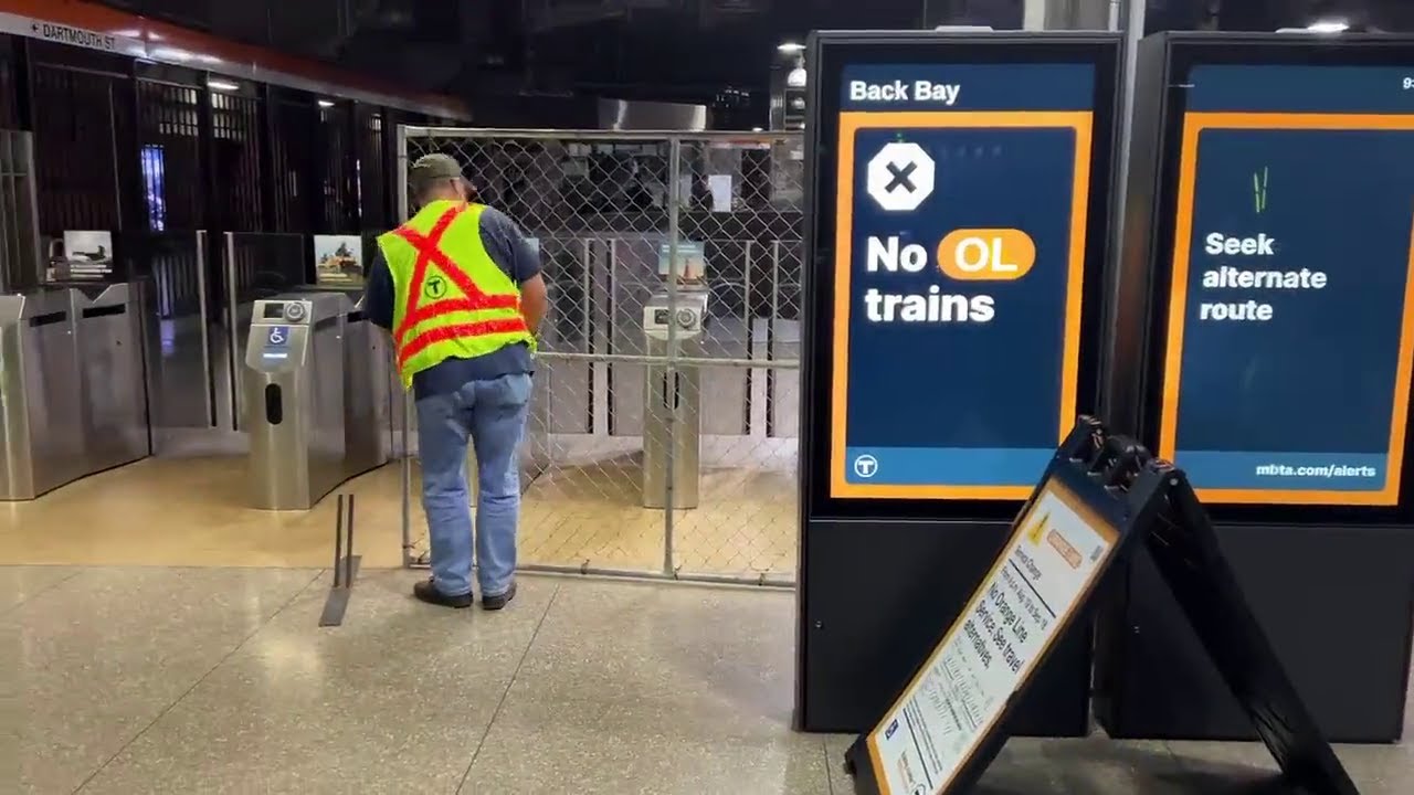 'Seek alternate route' Orange Line shutdown begins