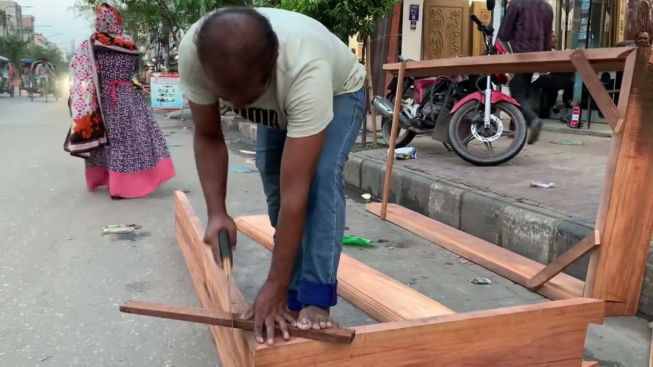 কাঠের চৌকাঠ এর ফিটিং ফুল ভিডিও