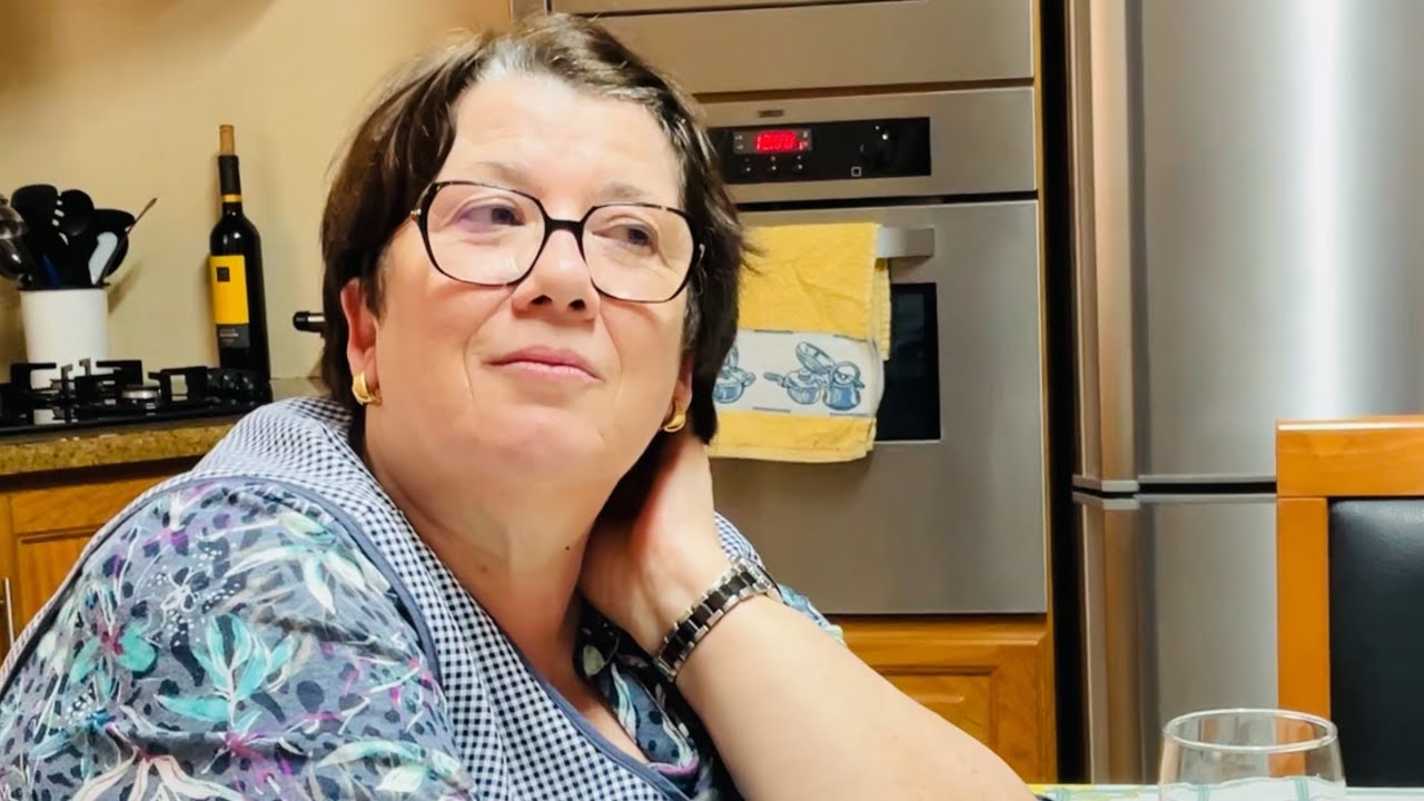 Queijadas de Côco e Queijo Filadélfia para Sobremesa do Almoço em Casa da Irmã