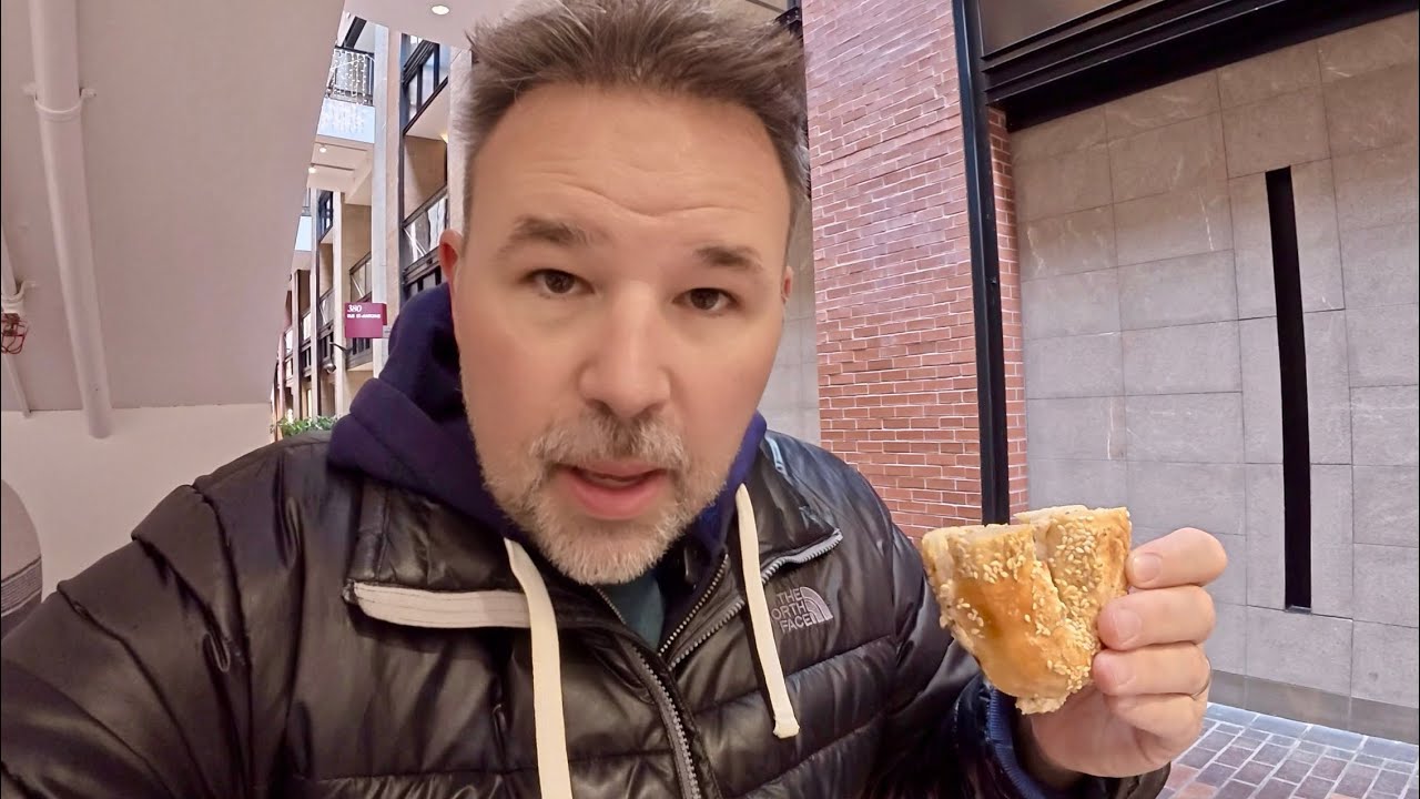 Урок английского языка в формате «прогулка и разговор» в Монреале, Канада 🇨🇦