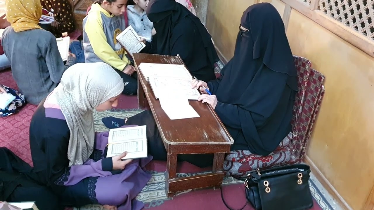 الشيخة "أم محمود" تعلم من سورة "الإنشقاق" بالحلقات الرمضانية الجمعة ٢٠٢٣/٤/٧