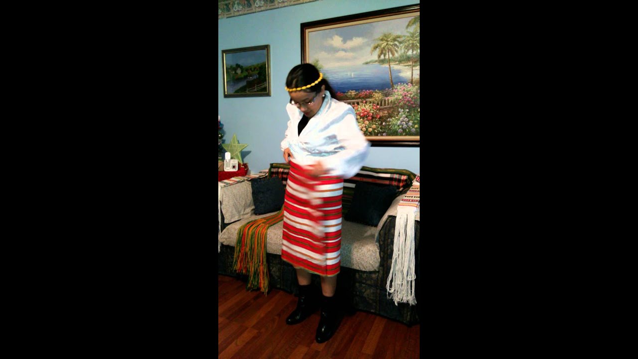 How to wear  gateng or tapis, an Igorot traditional attire