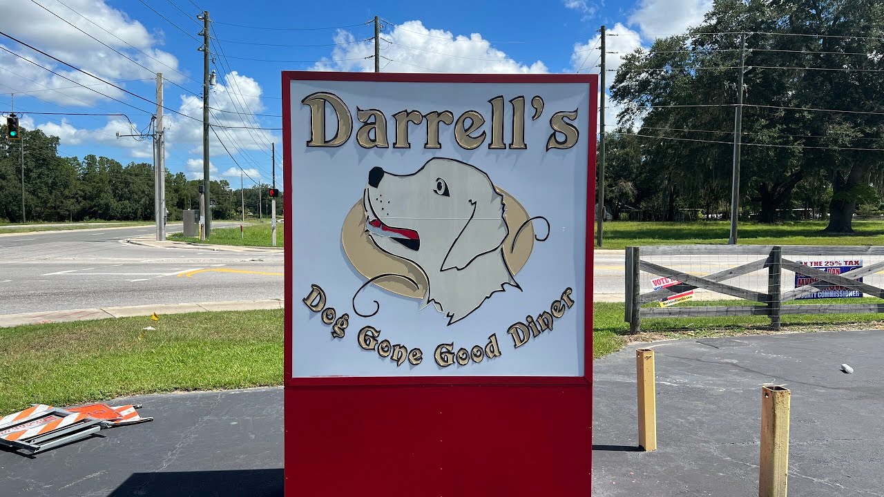 Eating at Darrell's Diner in Wildwood, Florida | Breakfast & Lunch Options Near The Villages, FL