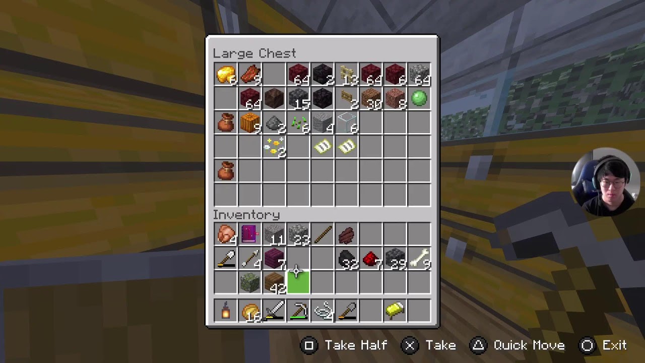 Minecraft Ft. Bacon scary mod.