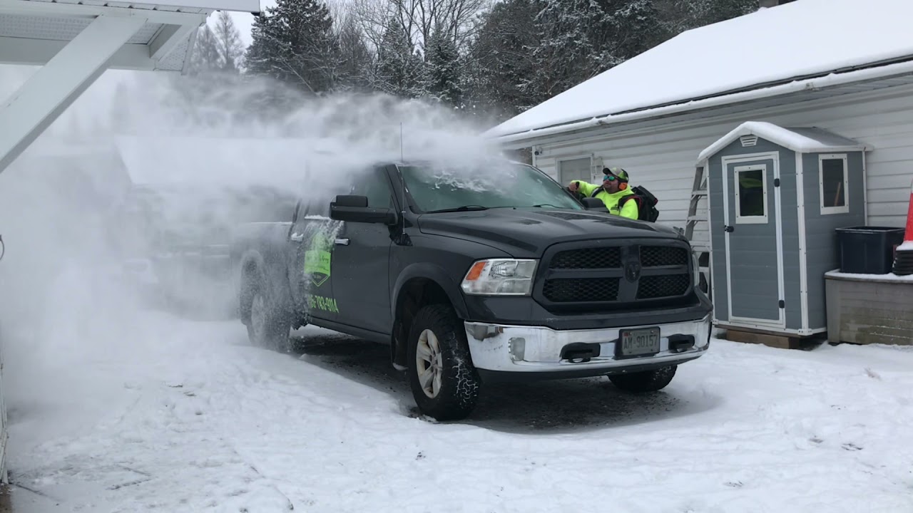Echo PB9010H blowing 2” of snow