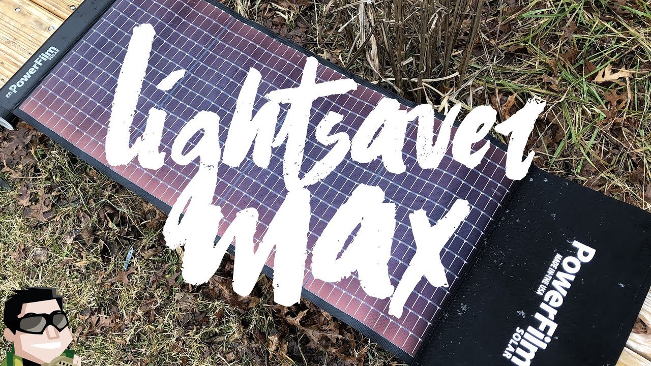 Складная солнечная панель LightSaver Max емкостью 18 000 мАч.