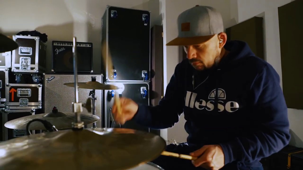 Amewu - Training Day Instrumental (Trommel Tobi Drum Playthrough Shut Up & Groove #5)
