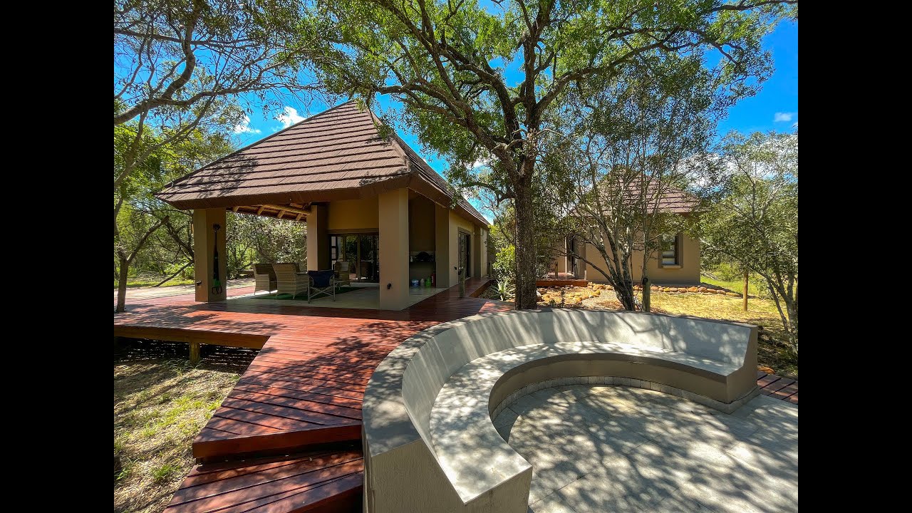 3-Bedroom House For Sale Moditlo Estate
