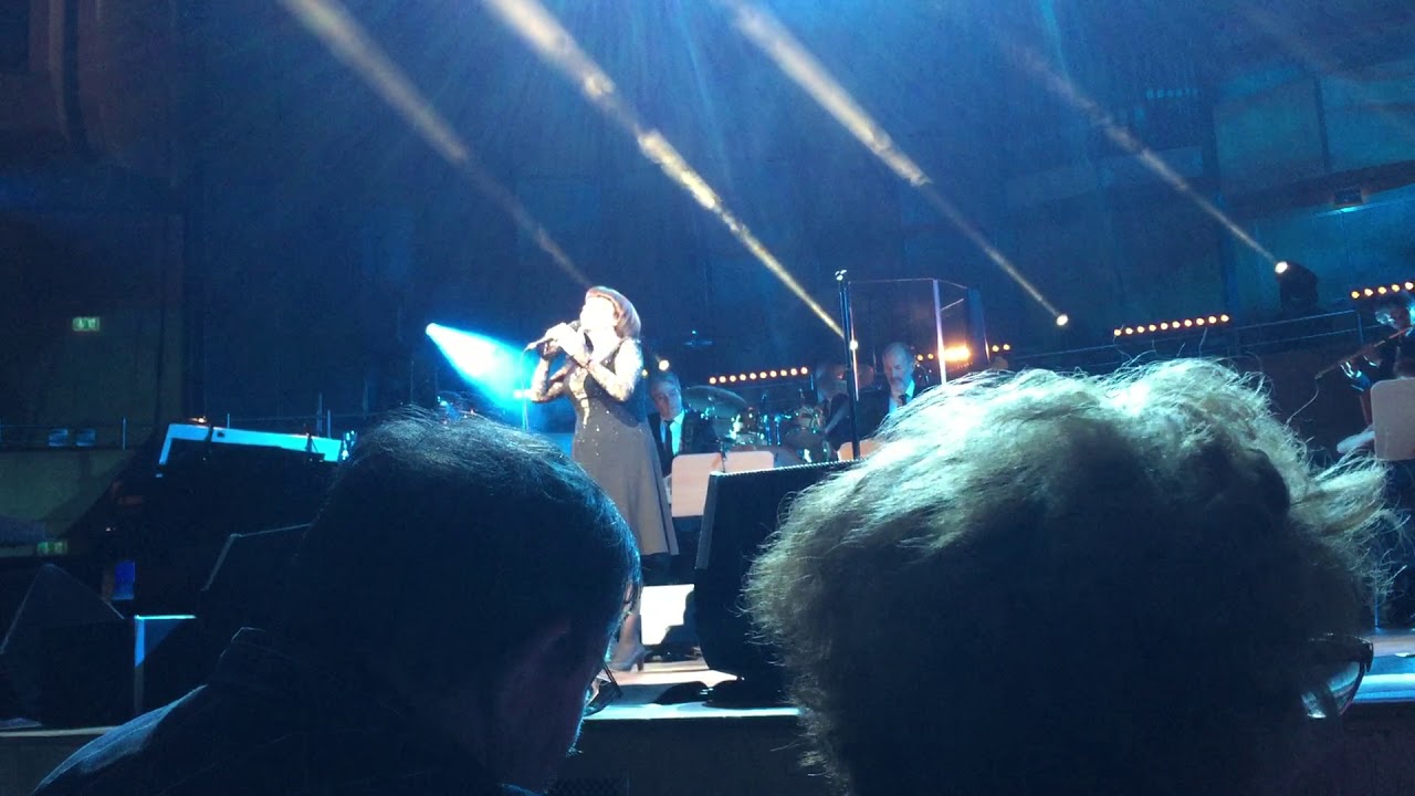 Mireille Mathieu - Martin (Düsseldorf, 04.05.2018)