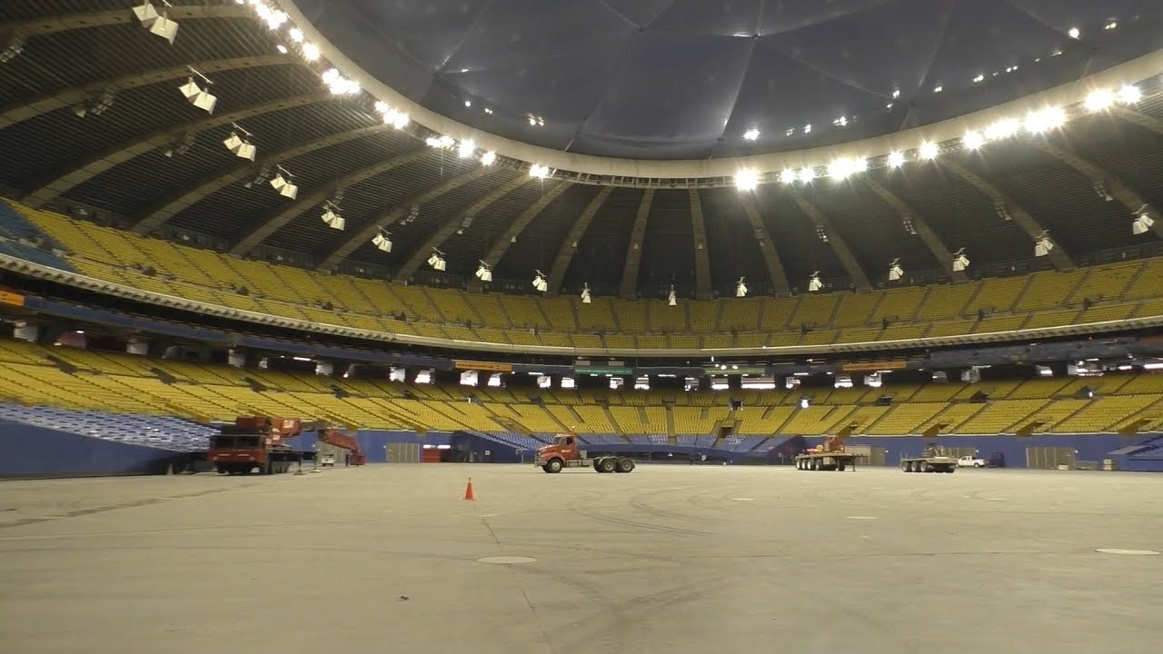 Tour of Montreal's Olympic Stadium Complex!