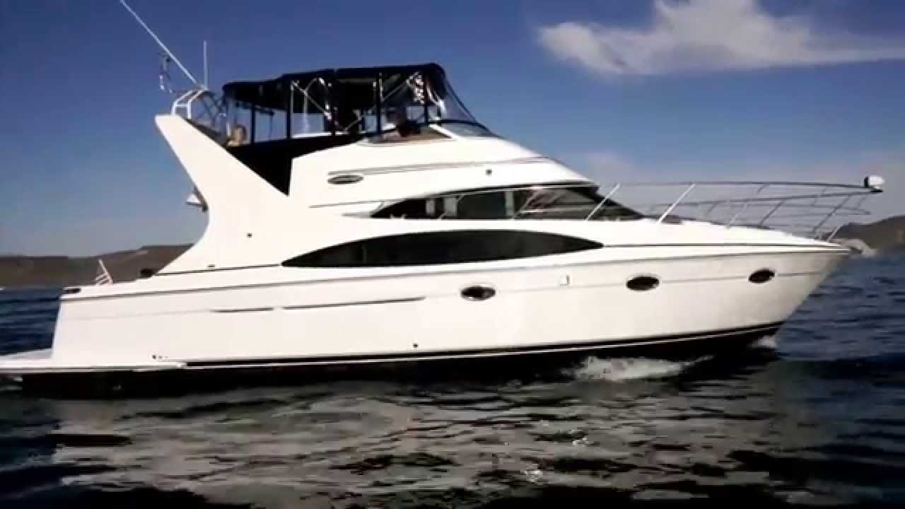 Larry the Yacht Guy - Carver 410 Sport Sedan