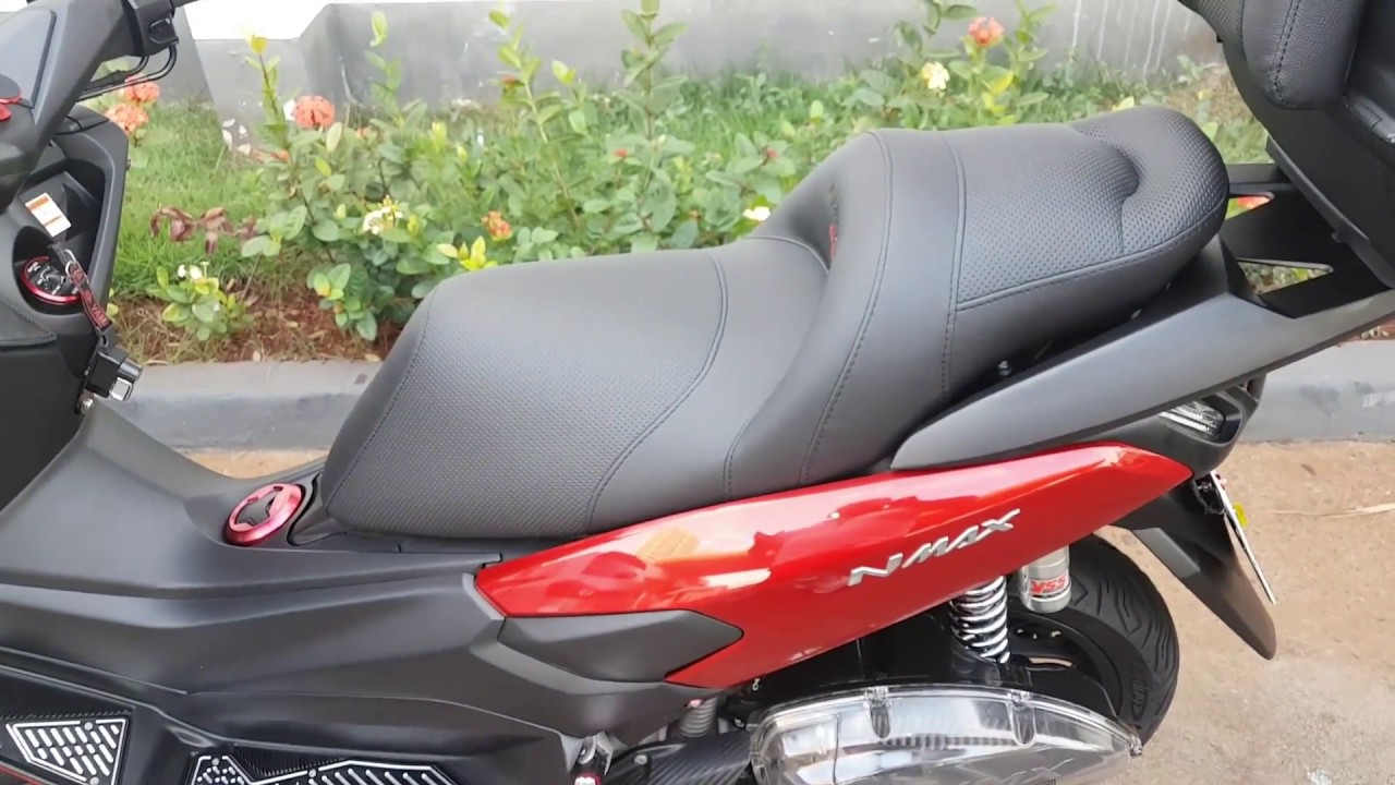 YAMAHA NMAX 160 - BANCO SL CAPOTARIA MANUFATURADO