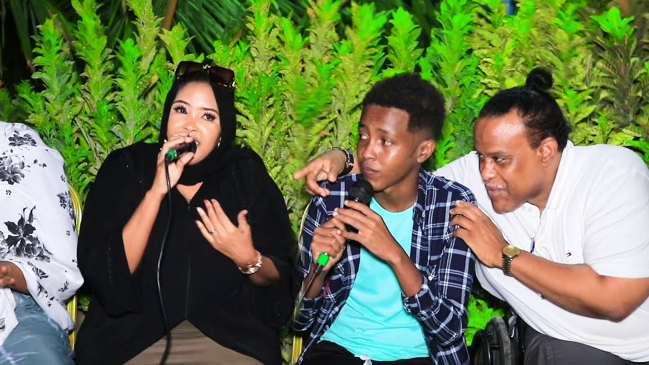 AYAAN WADANI FT ABDIWALI KINGEERO LIVE QAACI SHOW SOO DHAWEYNTII XERTA SHEEKH