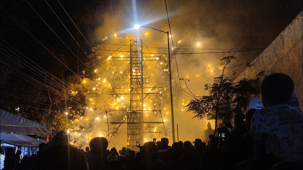 Castillo de las fiestas de Tesistan 2025