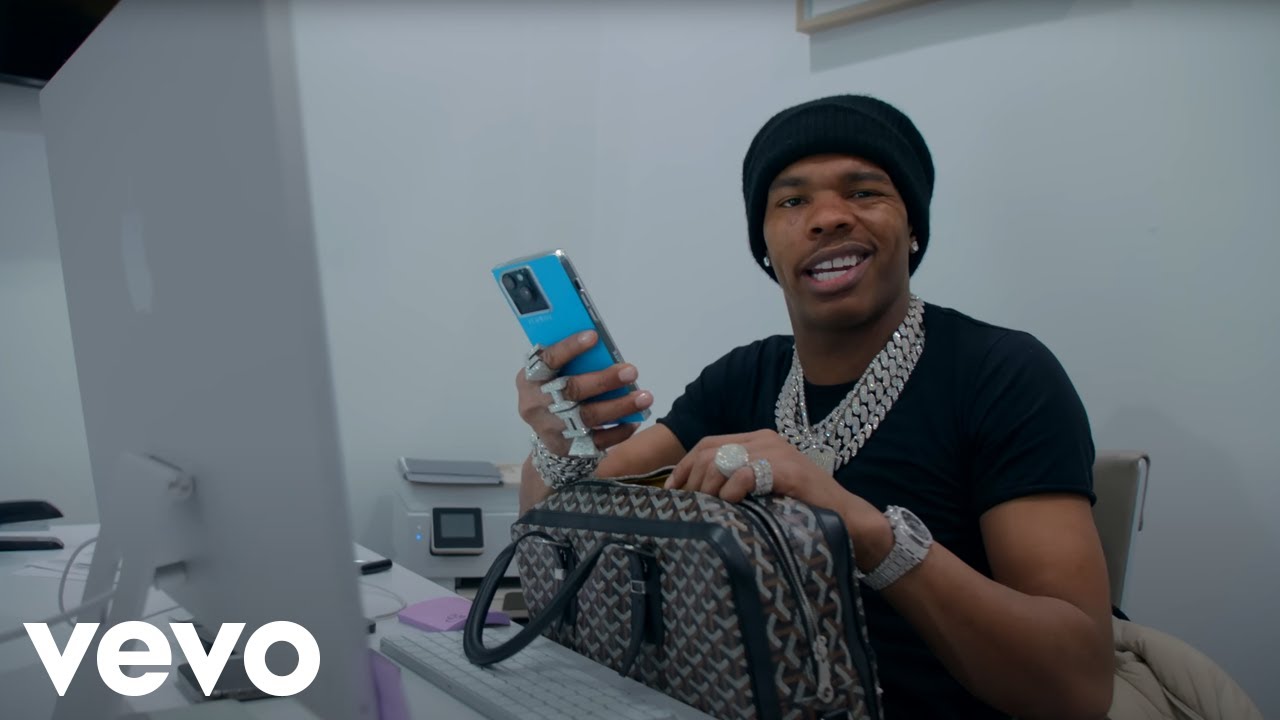 Lil Baby ft. Fridayy & Future - Echoes of You [Music Video]