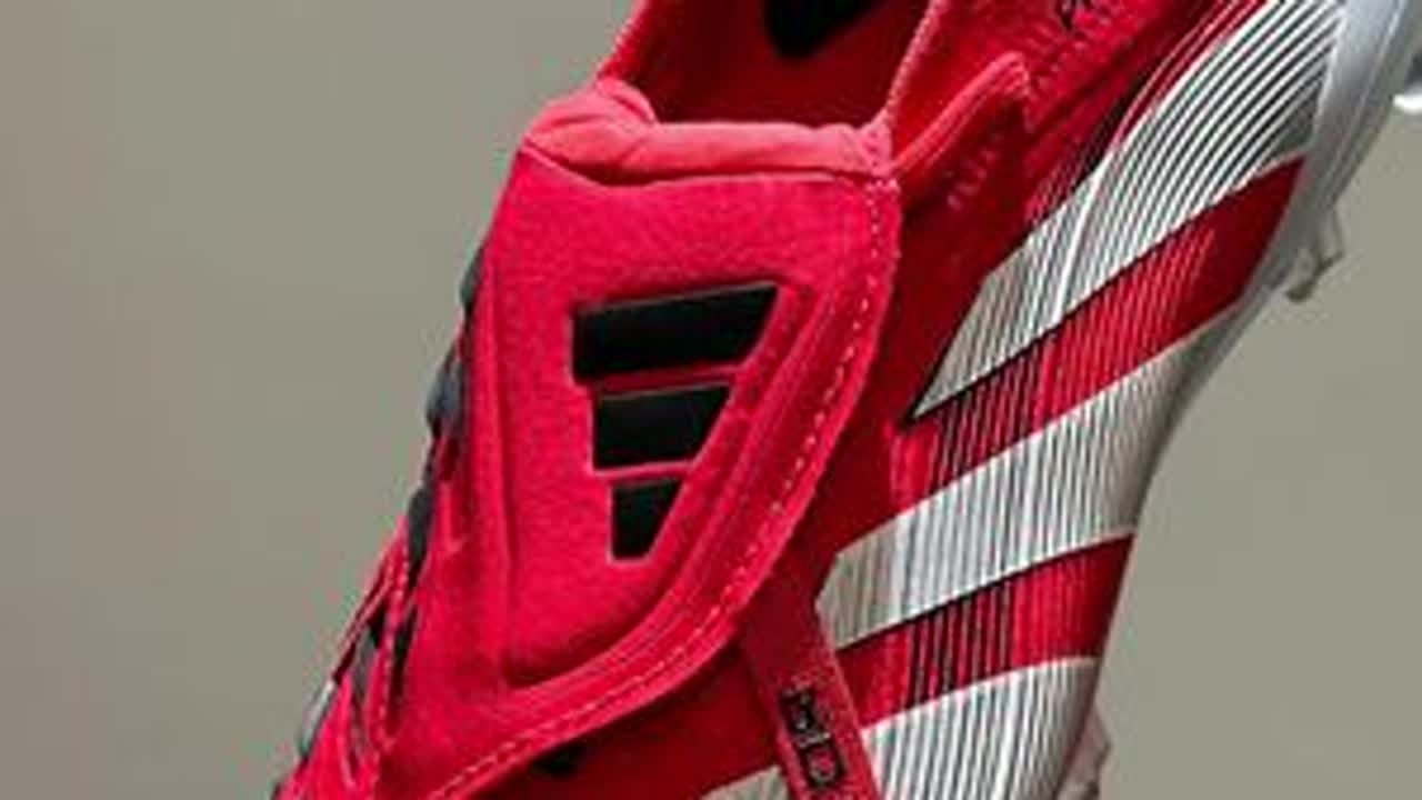 猎鹰二五红蛇 #足球鞋 #新鞋到了 #adidas #猎鹰25