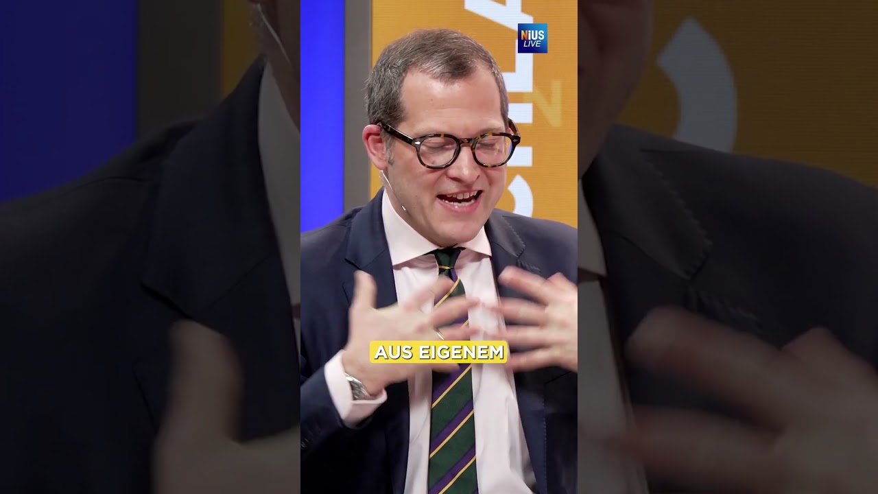 &bdquo;Ich halte das Pali-Tuch f&uuml;r die neue Hakenkreuz-Binde&ldquo; #nius #niuslive #politik