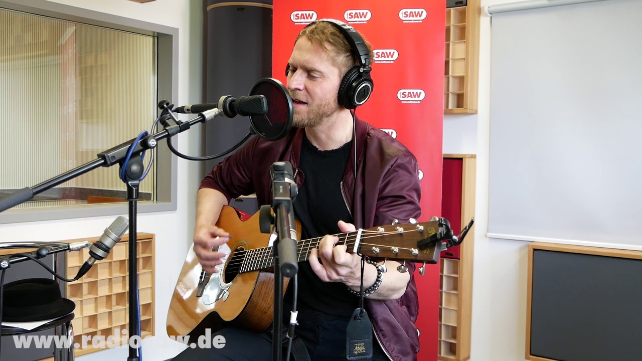 Johannes Oerding zu Besuch bei radio SAW